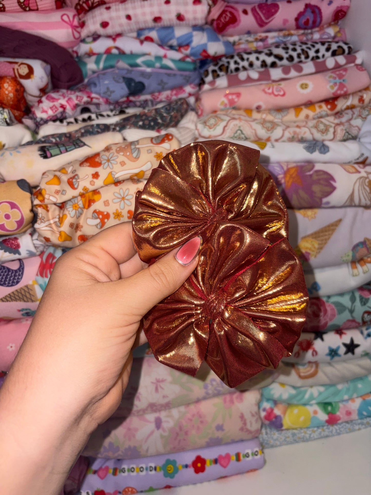 Red/Gold metallic messy piggies