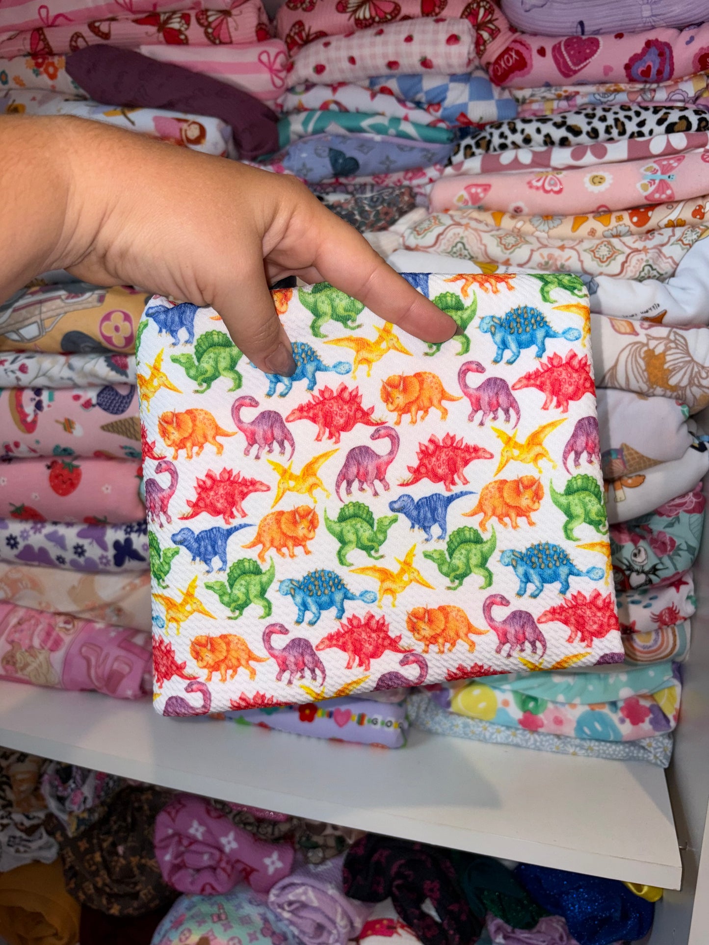 rainbow dinos bows