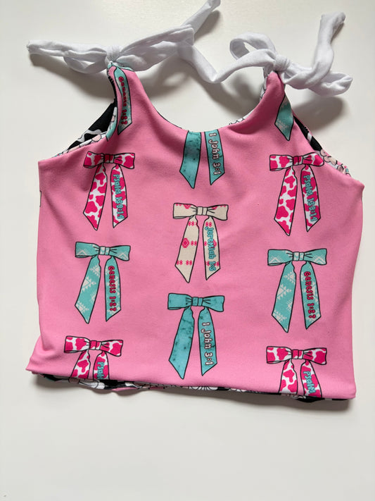 Shoulder tie top