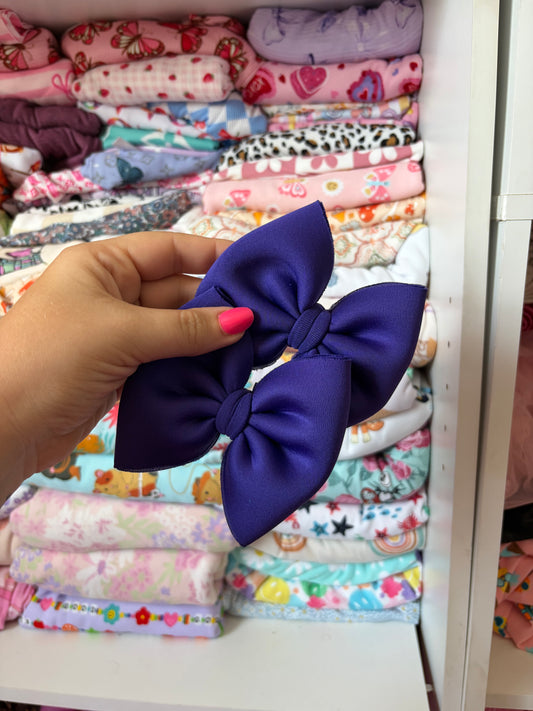 Purple scuba piggies